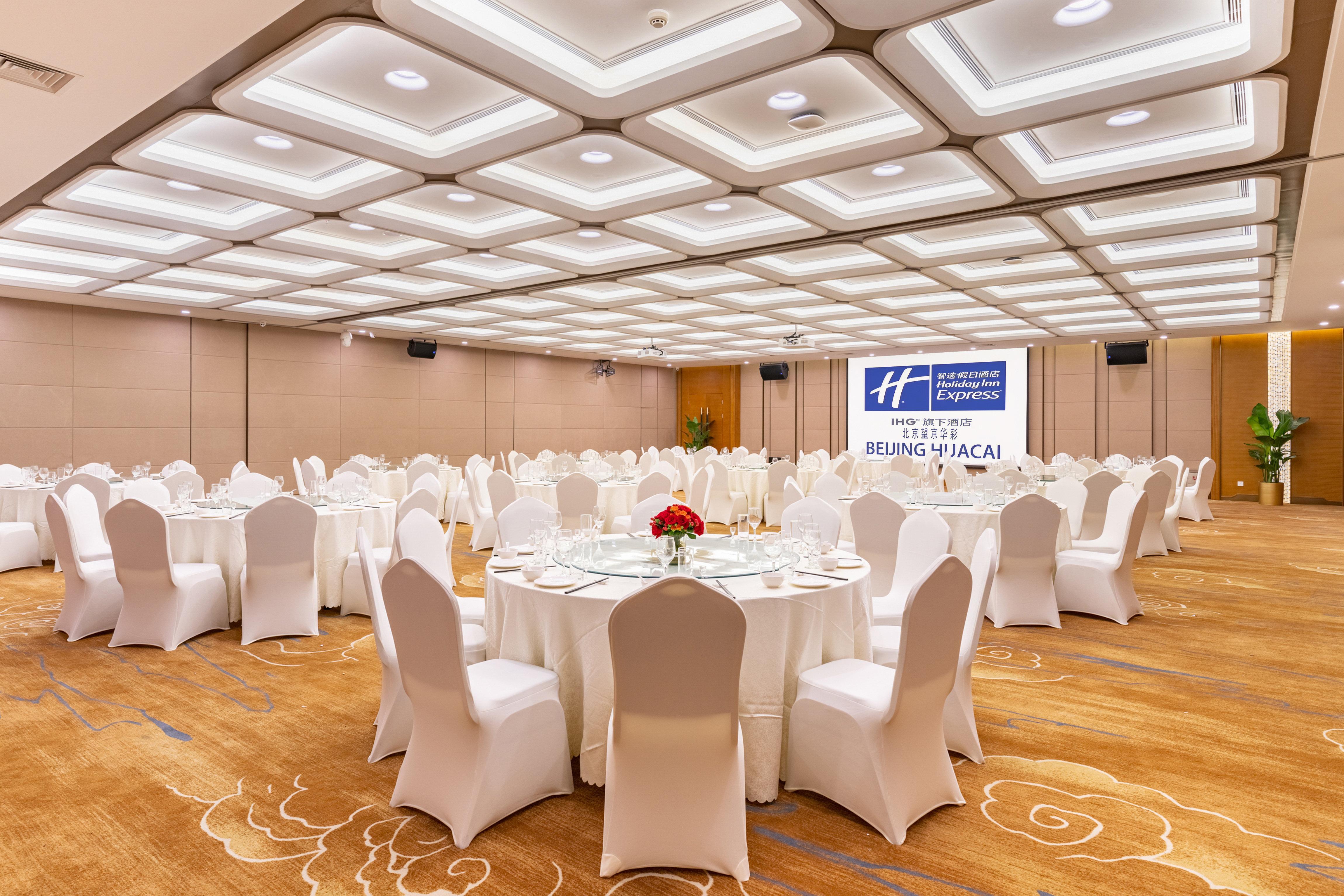Holiday Inn Express Beijing Huacai By Ihg Exterior foto